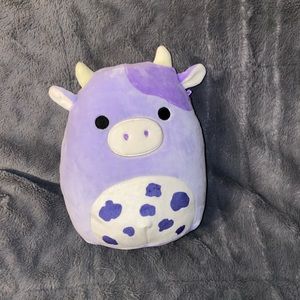 Squishmallow “Bubba” cow
8” BNWT
